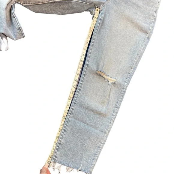 Madewell Jeans‎ w/Raw Hem - Picture 10 of 15